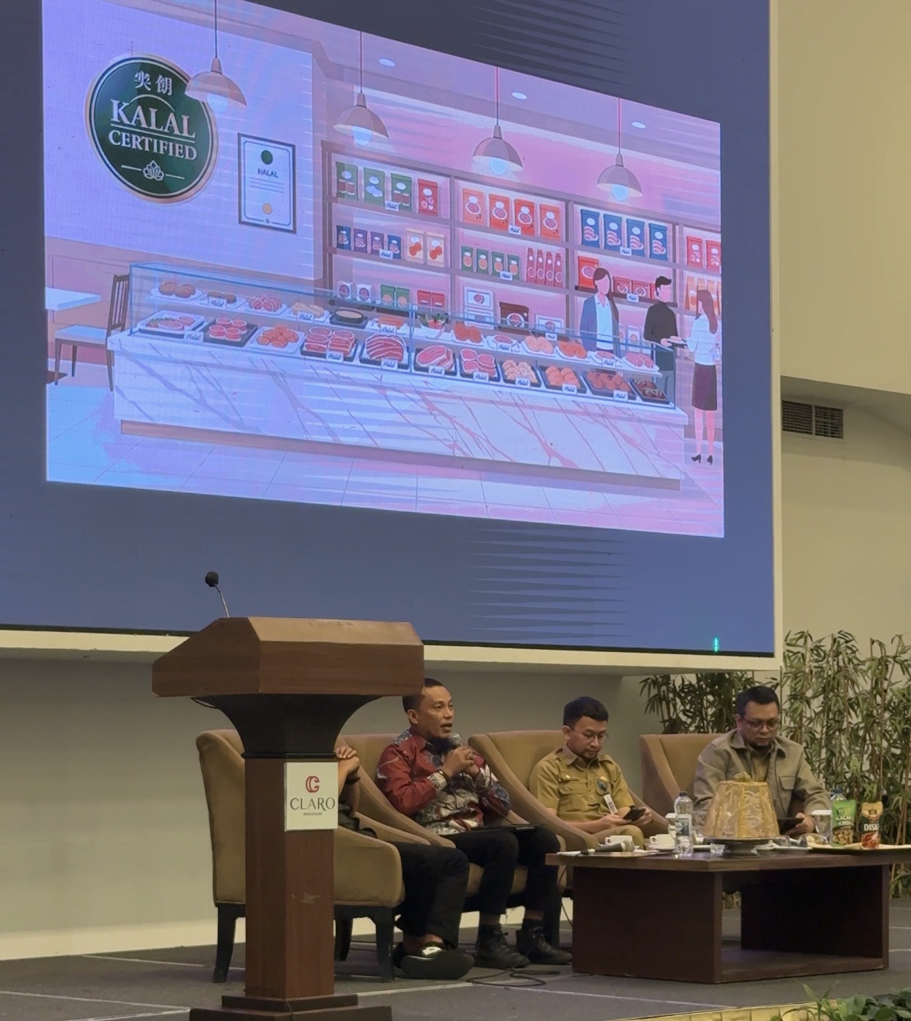 Diskop UKM Sulsel Paparkan 10 Layanan Gratis PLUT di Forum Perangkat Daerah Makassar