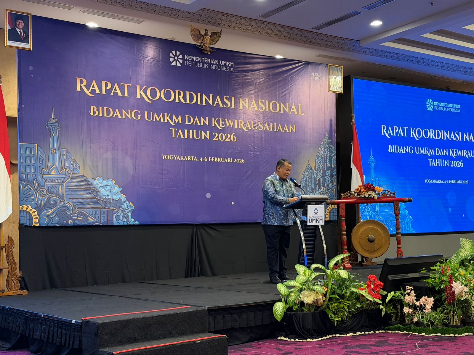 Akselerasi UMKM Naik Kelas: Wamen UMKM Dorong Digitalisasi Data, Sulsel Optimalkan Peran PLUT untuk Wirausaha Baru